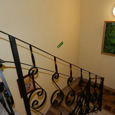 Alfa Pensionat 3*